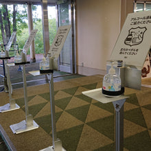 画像をギャラリービューアに読み込む, さわらないでよしこさん